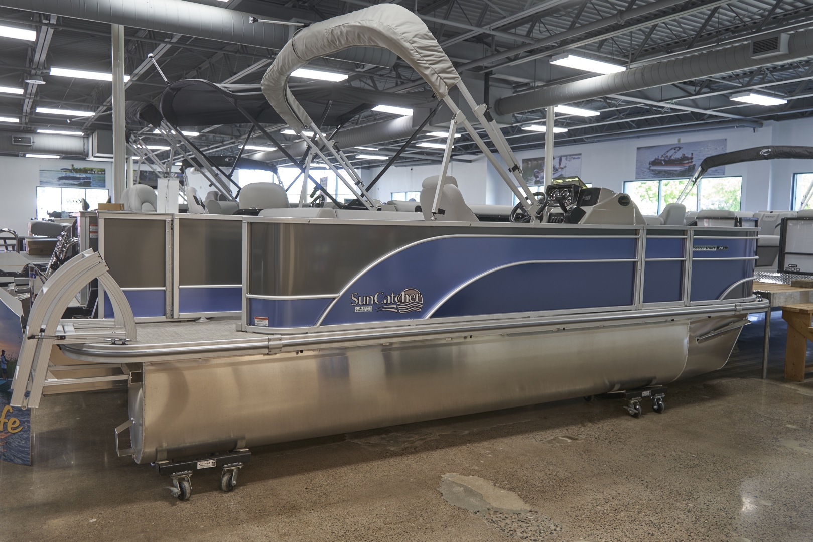 Pontoons For Sale Minneapolis, MN Pontoon Dealer